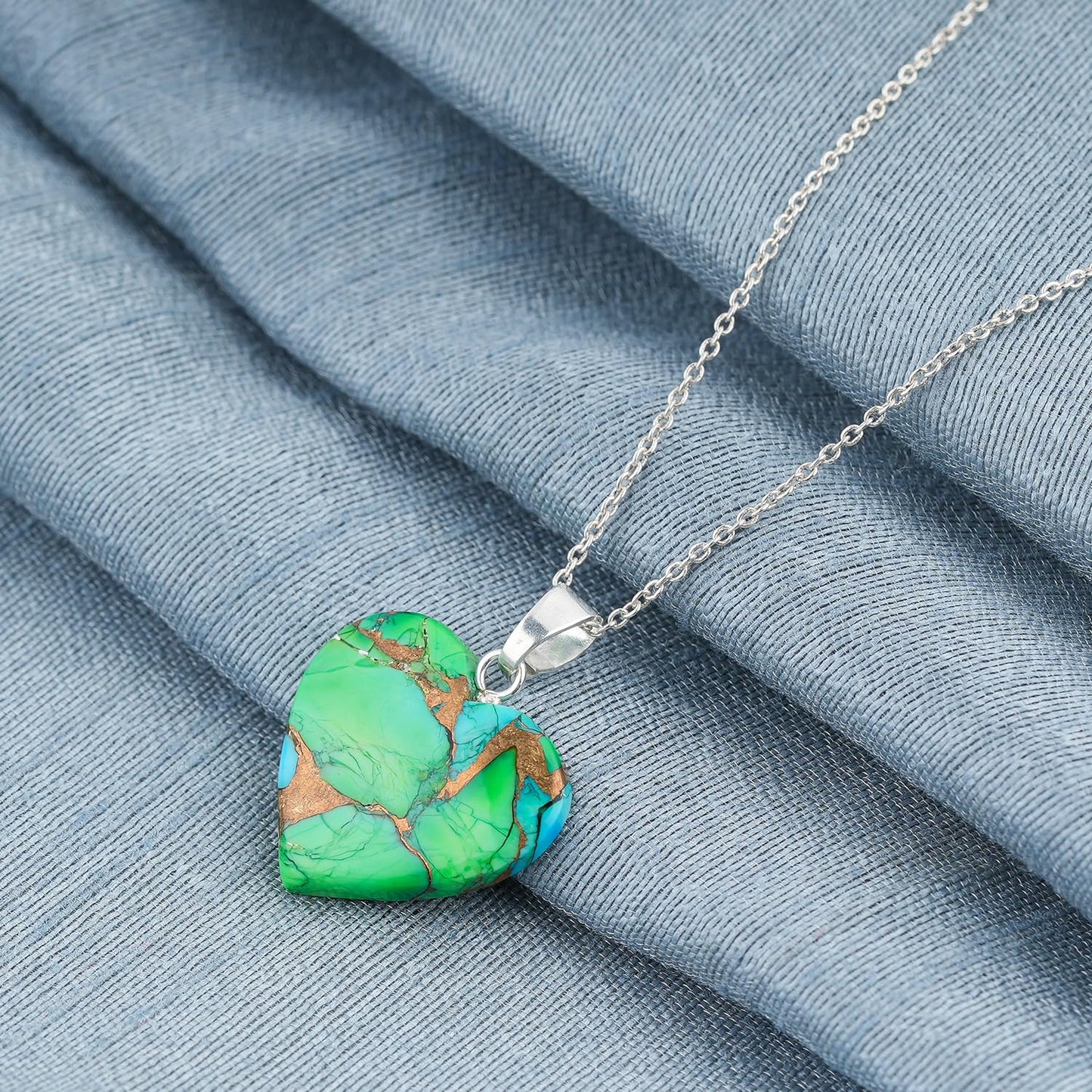 Yashee Natural Green Oyster Turquoise Heart Shape Crystals Pendant Necklace, Chakra Energy Healing Gemstone, Real Crystal, Top Grade, Dainty Beautiful Women Simple Jewelry
