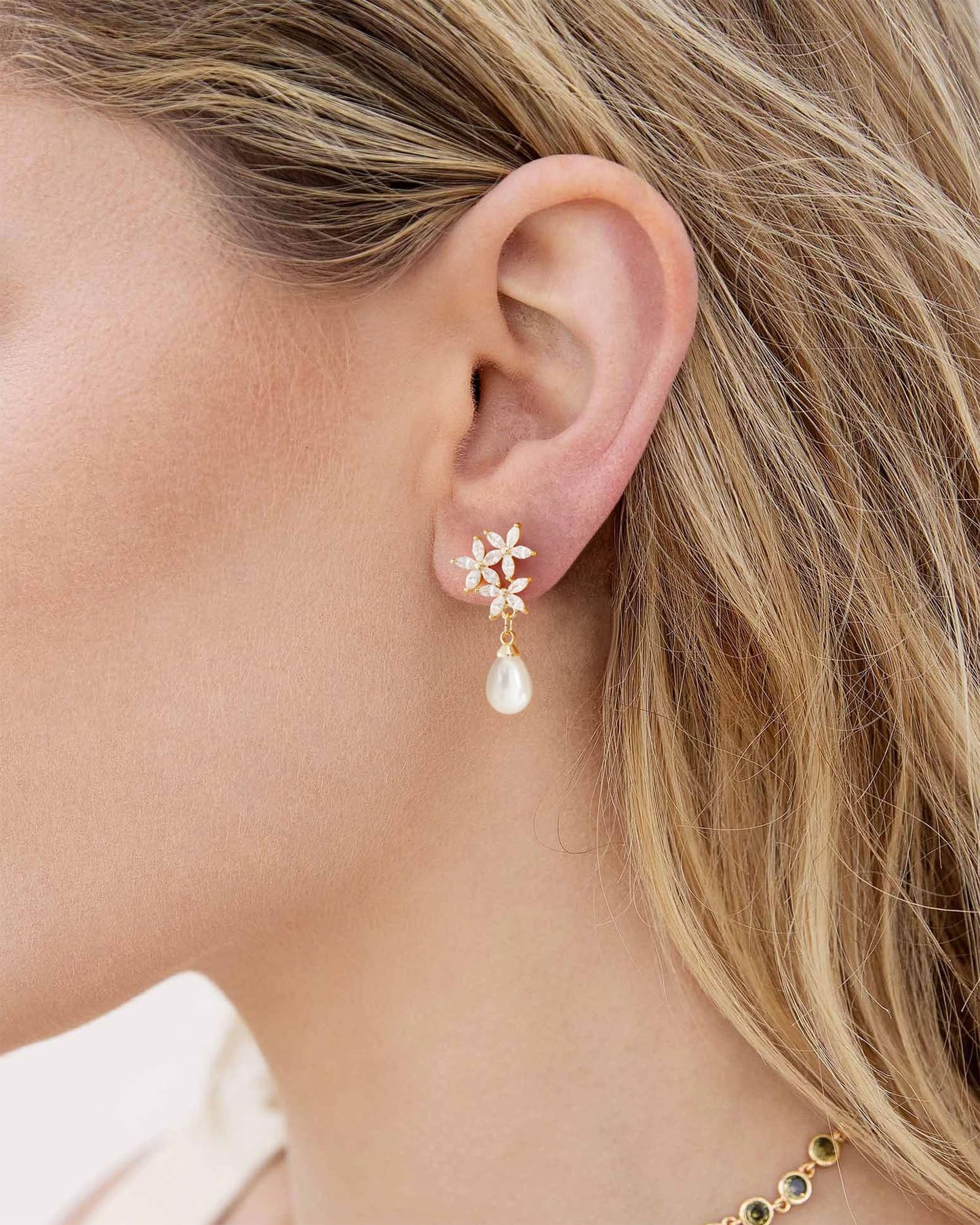 PRTGL Pearl Earrings - 14K Gold Plated Flower Cubic Ziconia Pearl Drop Wedding Earrings for Bridal Bridesmaid