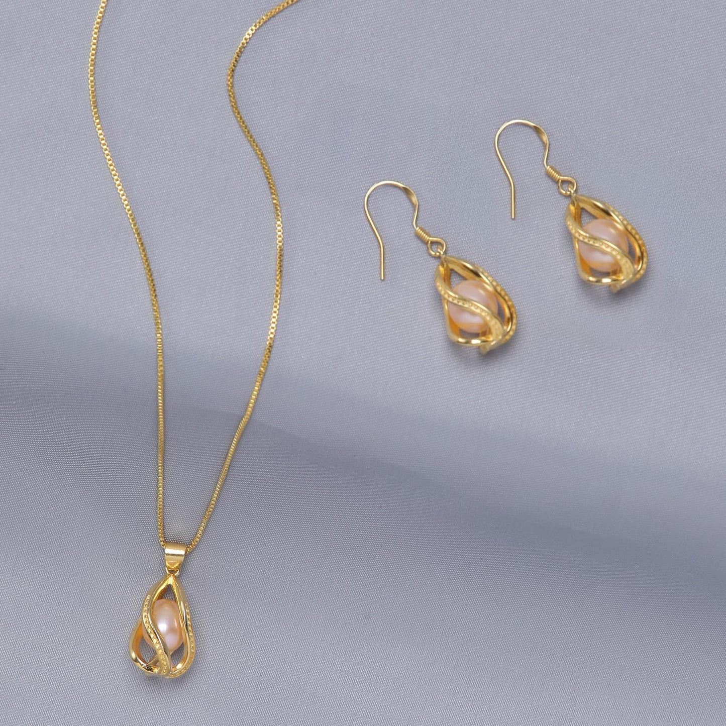 HENGSHENG Pearl Jewelry Set For Women 14K Gold Plated Necklace & Earrings Set Freshwater Pearl Pendant Cage Set for Wedding Anniversary Prom Birthday Gift - Golden Pink