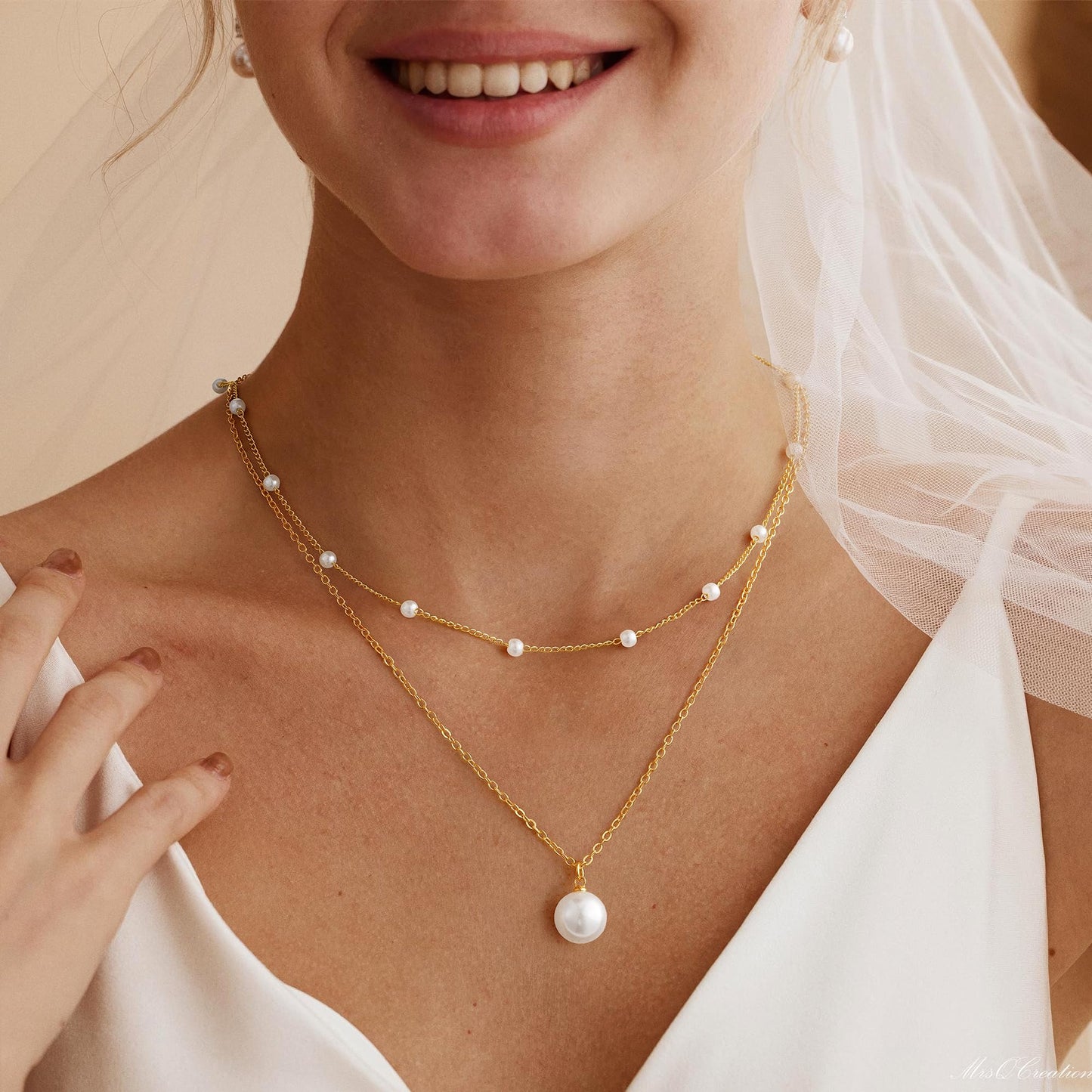 Fimhut Gold Pearl Necklaces for Women Trendy,Fashion Accessory 18K Gold Plated Dainty Necklace Simple Layered Pearl Necklaces for Women Trendy Wedding Birthday Jewelry
