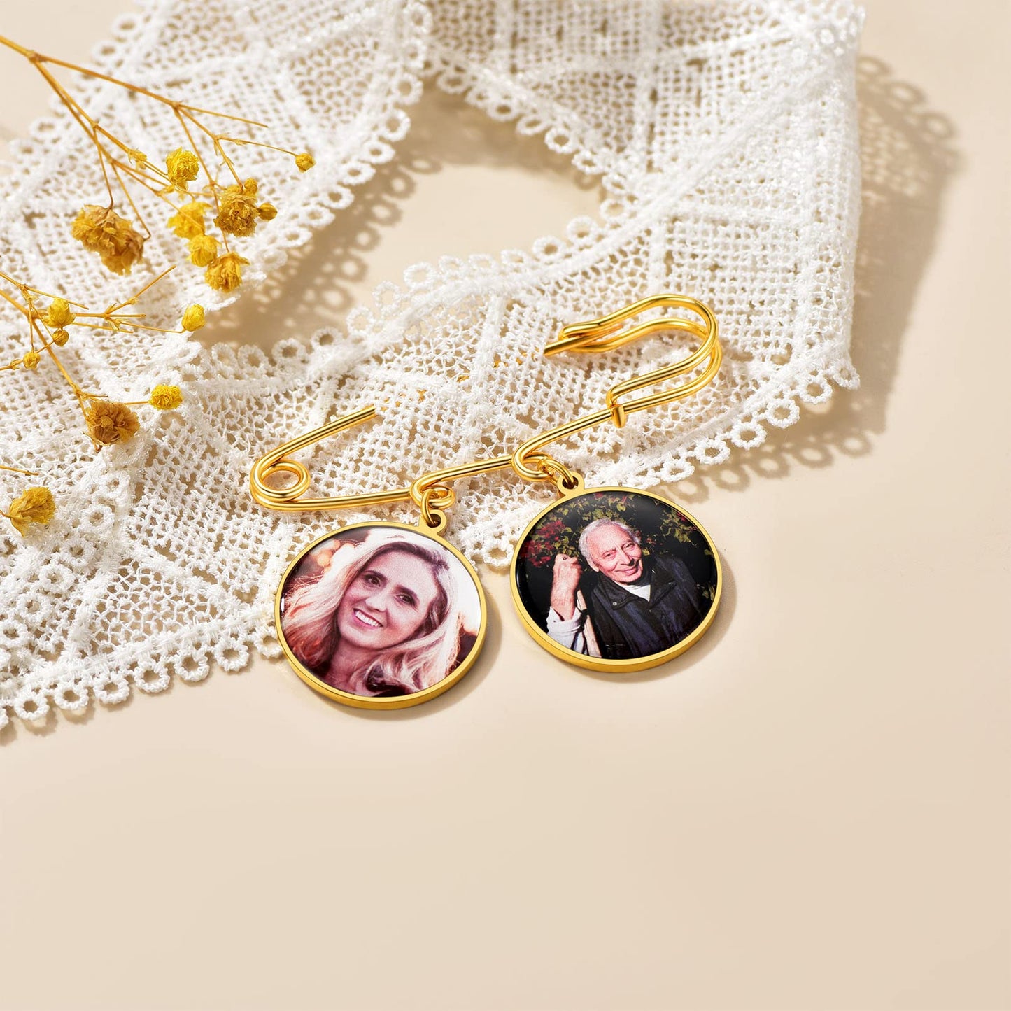 Custom4U Bouquet Brooches for Bridal Bouquets Round Shaped Memorial Photo Charms Wedding Funeral Bouutonniere Jewelry