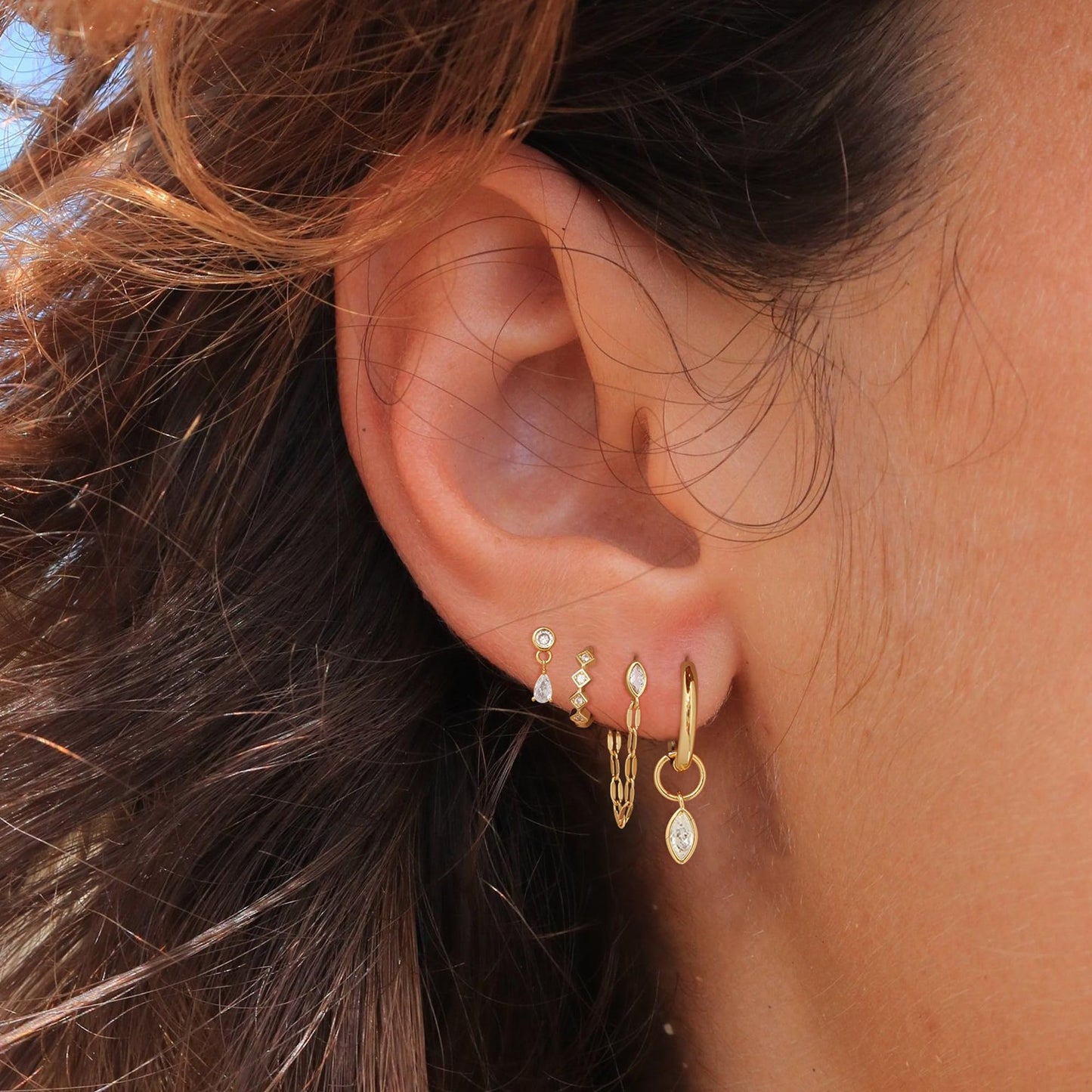 SELFROSE Gold Earrings Set For Women,Dainty Huggie Earring Stack 14K Gold Plated Chain Earrings Hypoallergenic Drop Dangle Earrings for Women Trendy Cute Fashion Small Hoops Fashion Jewelry