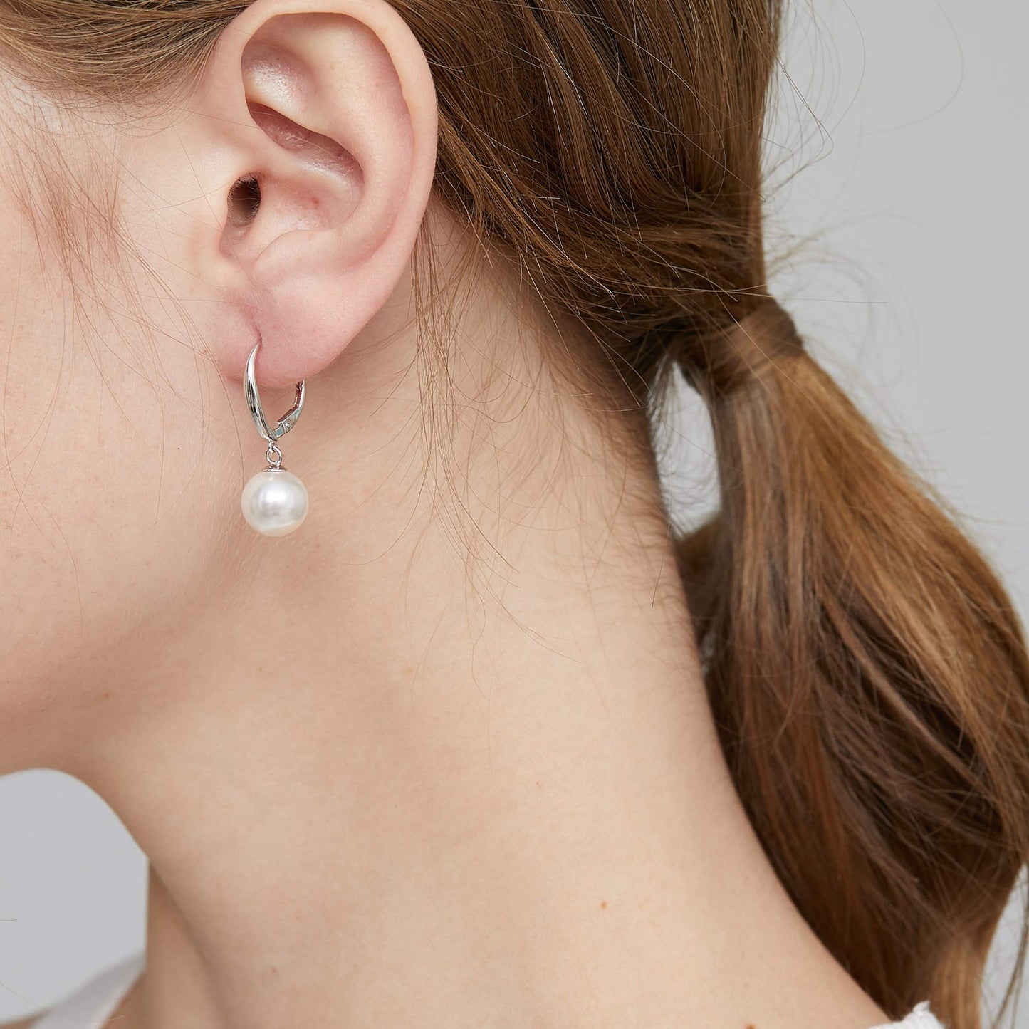 Han han Pearl Dangle Earrings for Women Sterling Silver Pearl Hoop Earrings 10MM