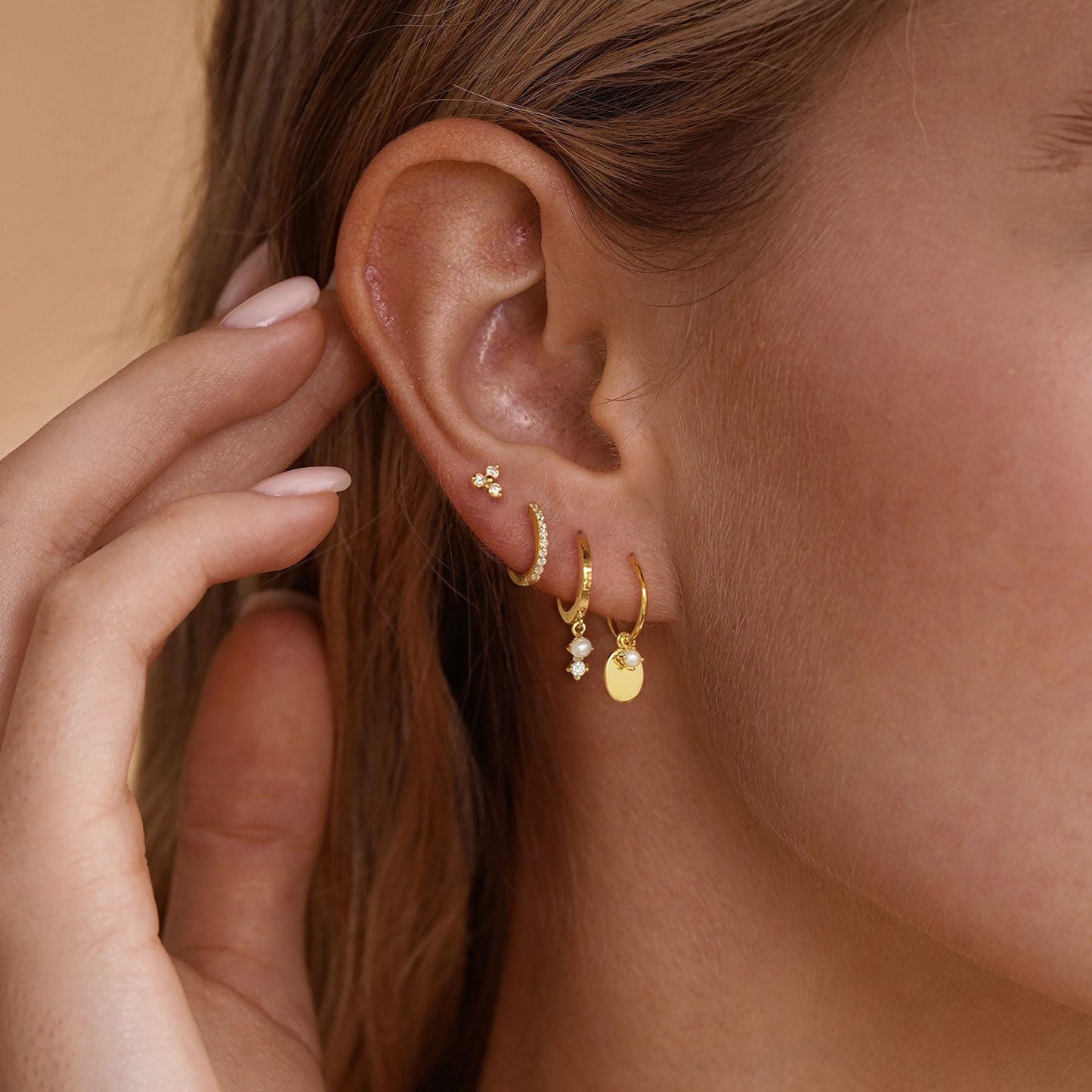SELFROSE Gold Earrings for Women, Dainty Earring Stacks 14K Gold Plated Huggie Earrings for Women Trendy Hypoallergenicc Unique Dangle Drop Earrings Set Cute Small Huggie Hoop Earrings Womens Jewelry