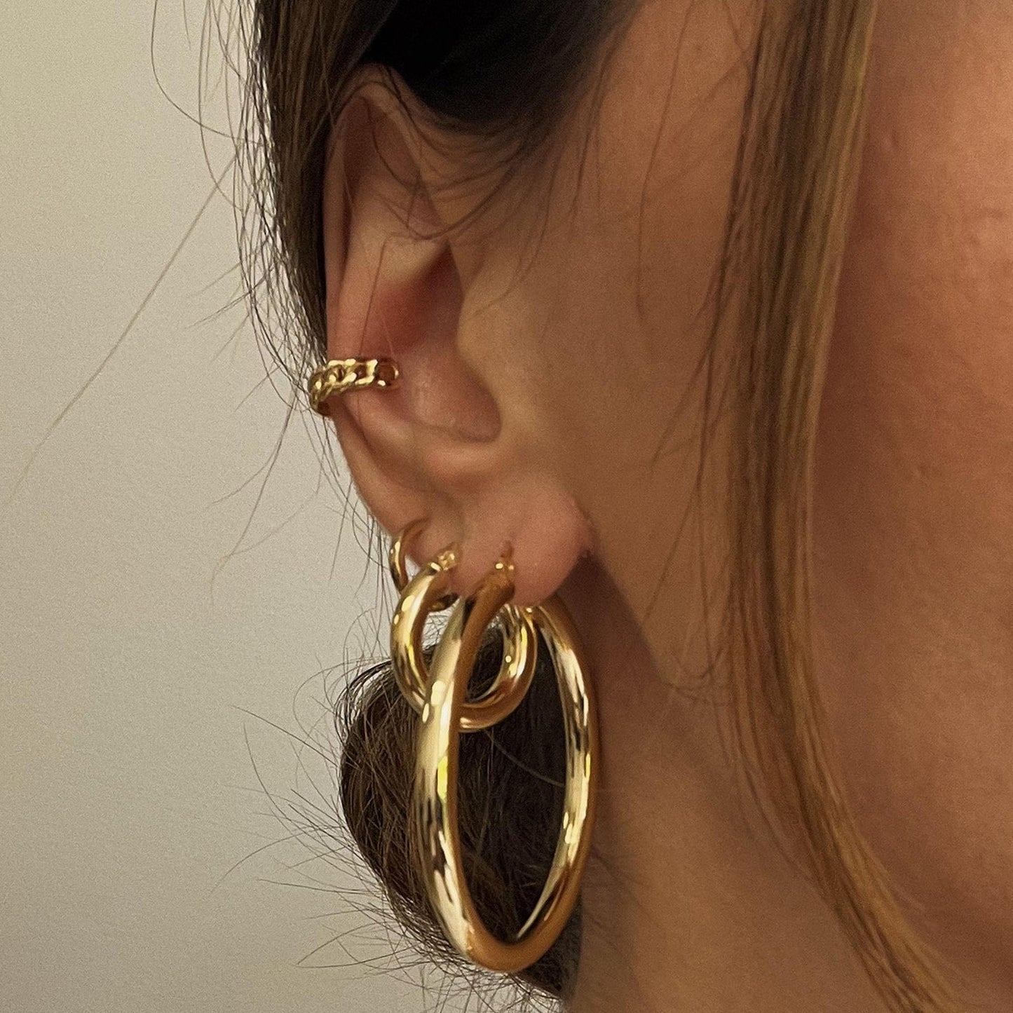 Gold Hoop Earrings Set for Women, 18 Pairs Hypoallergenic Small Big Open Pearl Hoops Earring Multipack, Gold Huggie Hoop Earrings for Women Trendy Jewelry