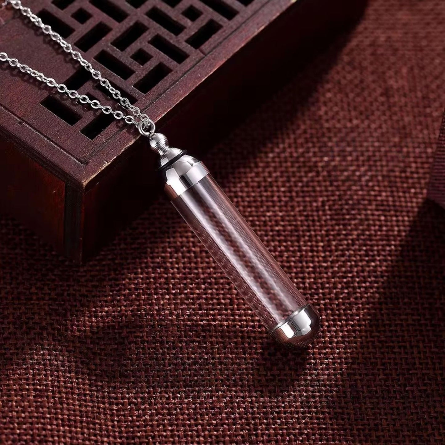 925 Sterling Silver Blood Vial Necklace For Women and Men - Glass Vial Pendant Necklace Perfume Bottle Necklace - Water Container Vial Jar Necklaces For Liquid Oil Diffuser Vial Jewelry