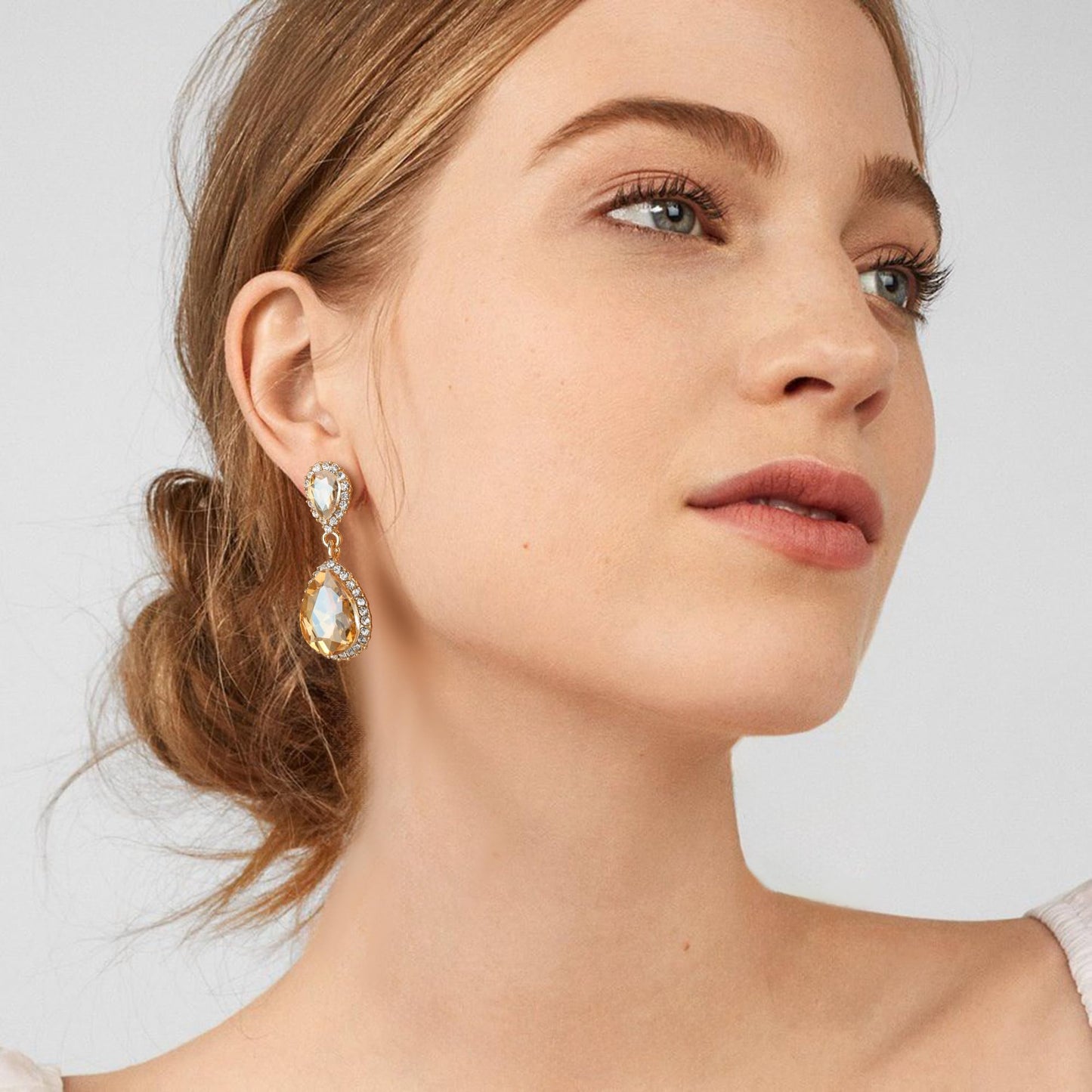 EVER FAITH Austrian Crystal Costume Party Dangle Earrings, Champagne Rhinestone Elegant Bridal Waterdrop Pierced Earrings for Women Bridesmaid