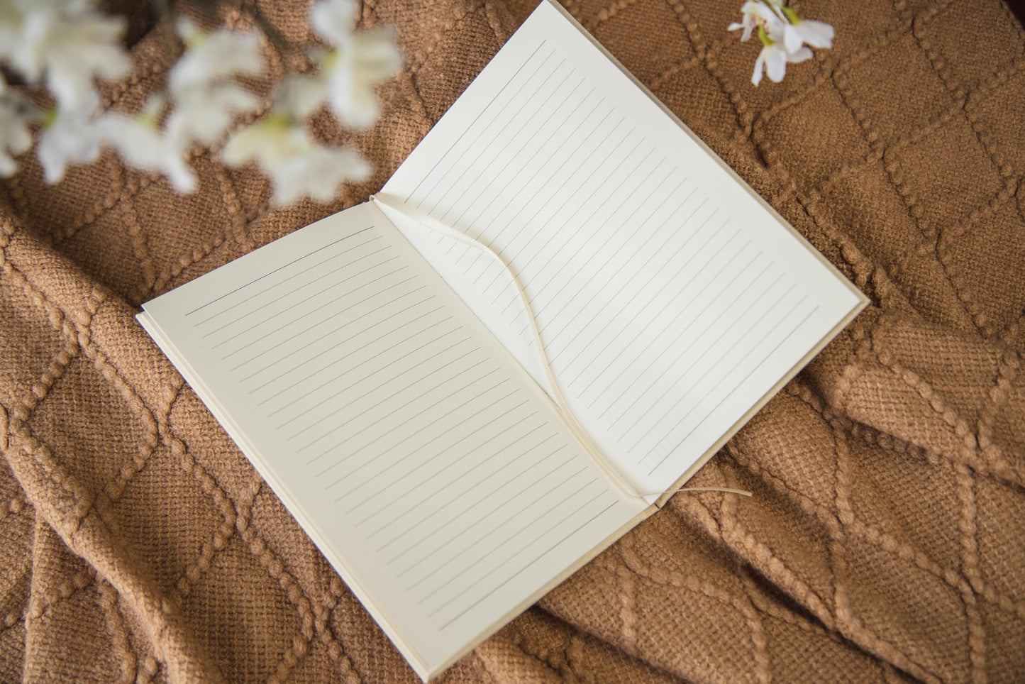 Wedding Officiant Book - Modern Cream Canvas Linen Printed Hardcover Notebook Journal Gift for Pastor Ministers Sermon Wedding Ceremony, 32 Pages, 140gsm Thick Lined Paper, 5.25 x 8.25" (Design 8)