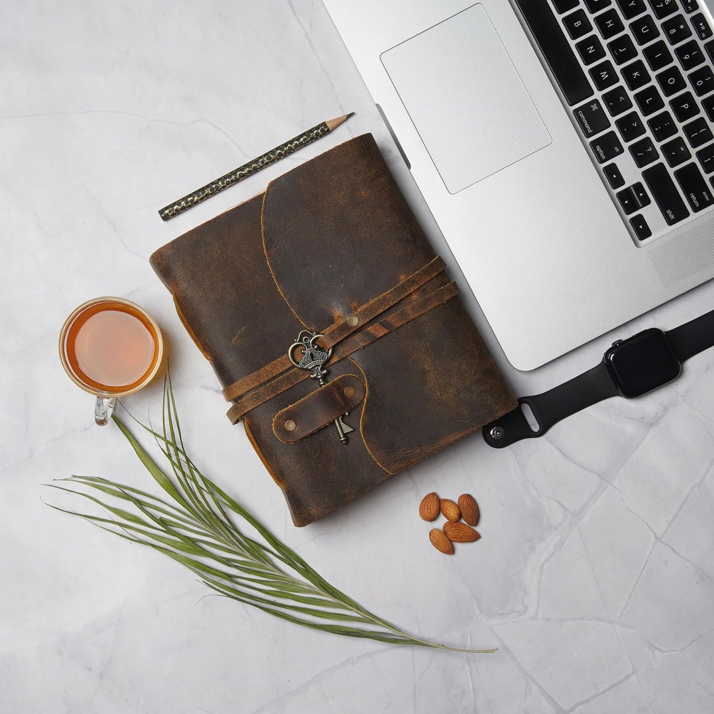 LEATHER VILLAGE Vintage Leather Journal – 200 Handmade Vintage Deckle Edge Paper – Leather bound Journal For Women Men – Vintage Key Closure - Book of Shadows - Cappuccino Brown - 6X4 inches (A6)