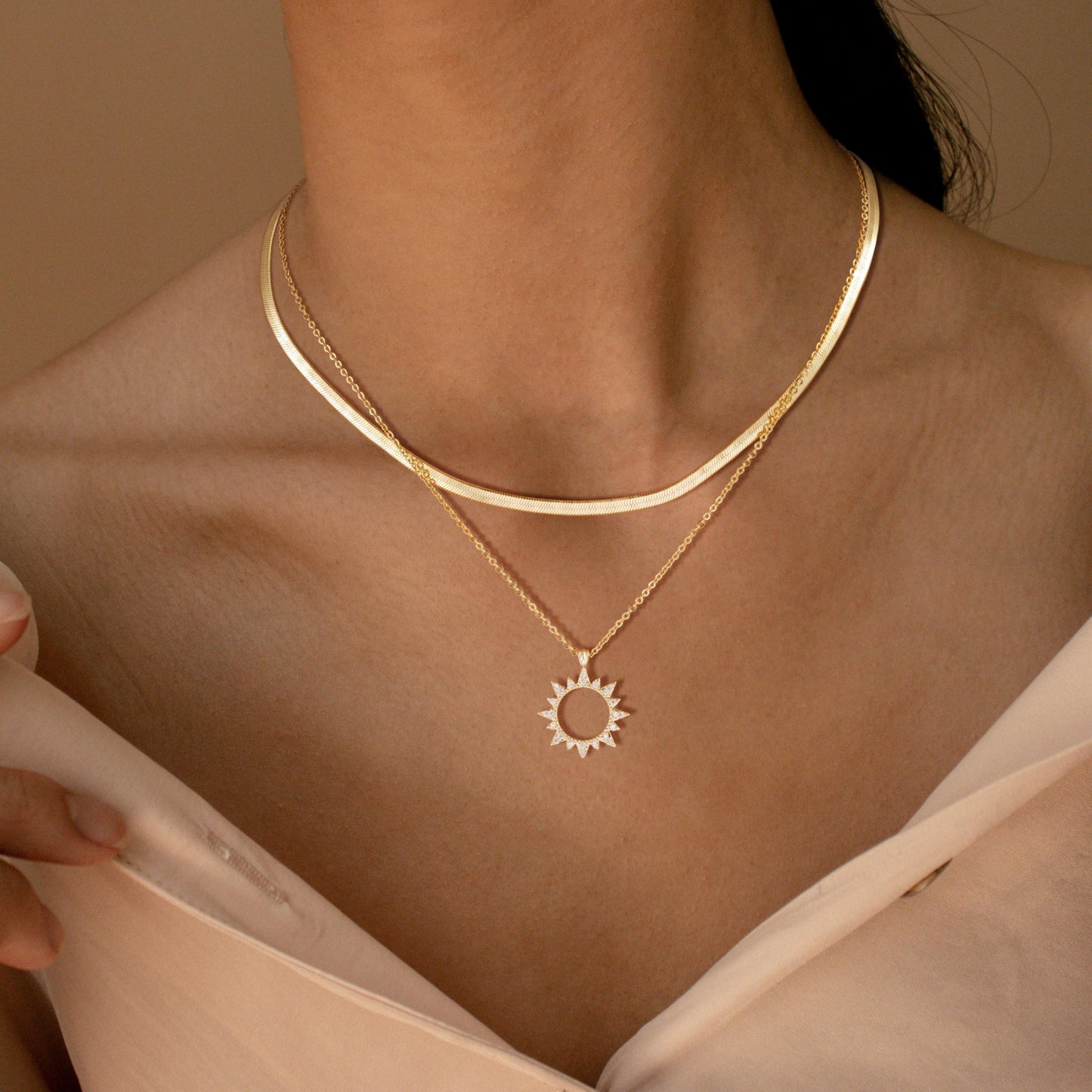 MFRYK Gold Necklaces Stack For Women,14K Gold Plated Simple Layered Choker Necklaces,Stackable Multilayer Gold Small Square Pendant Box Paperclip Chain Layered Necklaces Set Jewelry Gift for Women