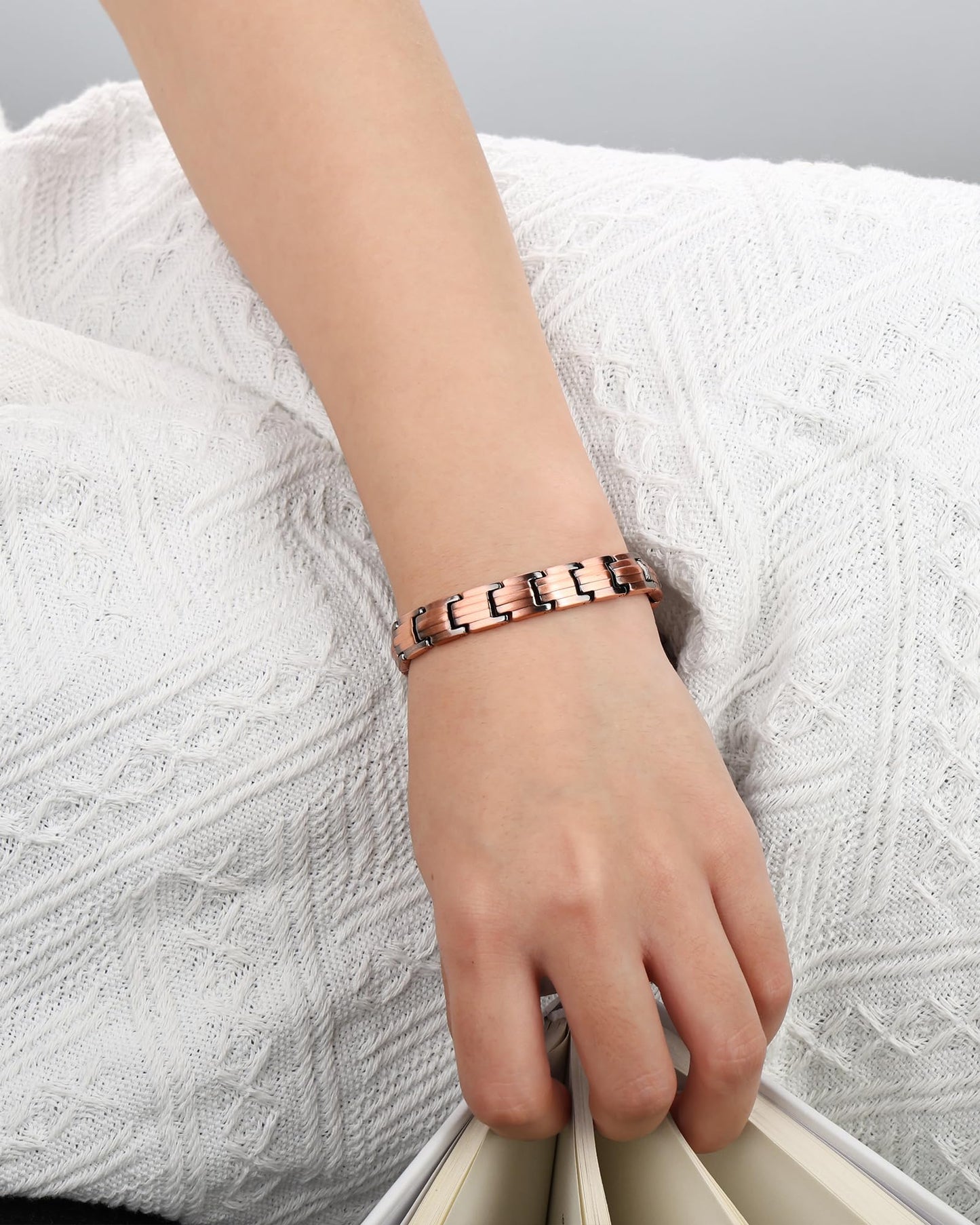 MagEnergy Copper Bracelet for Women, 99.9% Pure Copper Magnetic Bracelet, Adjustable Bracelet Jewelry Gifts (Classic Style)