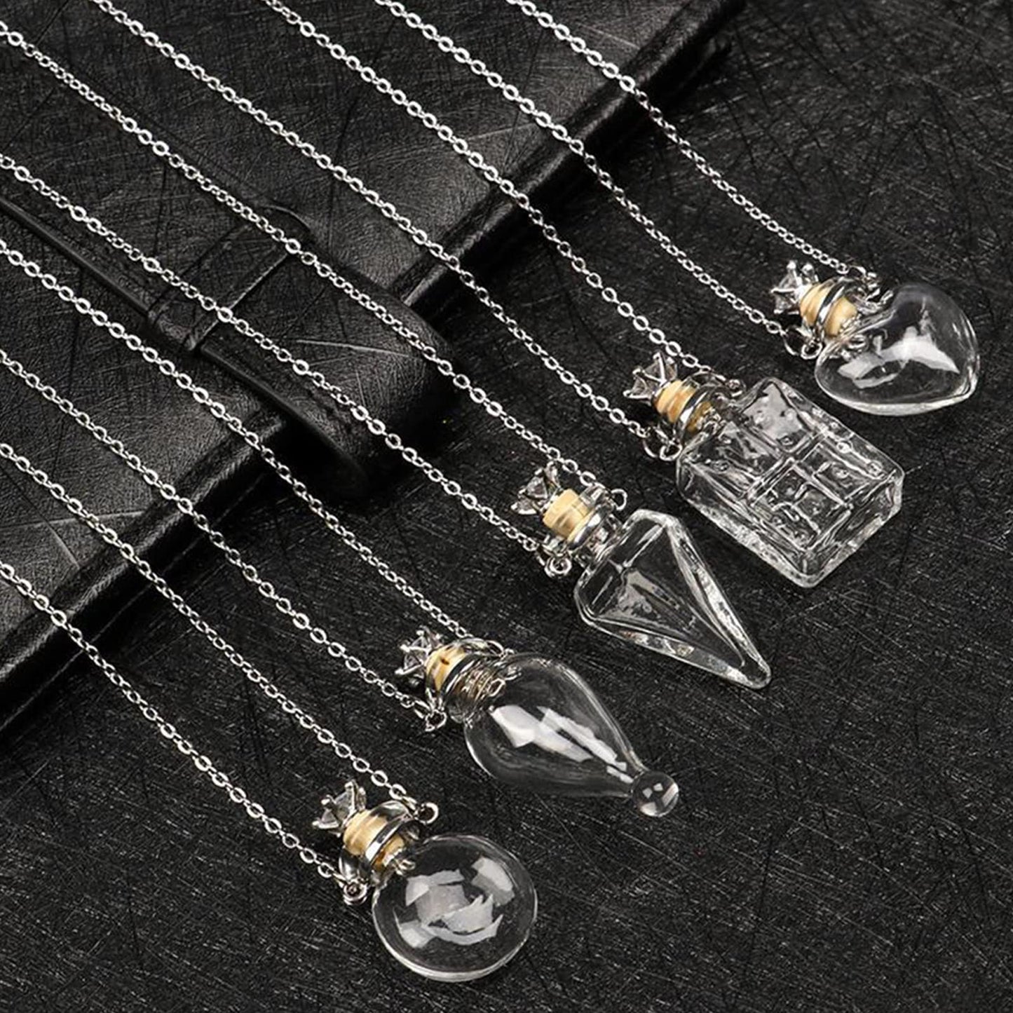 Essential Oil Diffuser Perfumes Bottle Pendant Necklace Jewelry Clear Tear Drop Vial Essential Oil Pendant Necklace Bottle Necklaces for Women