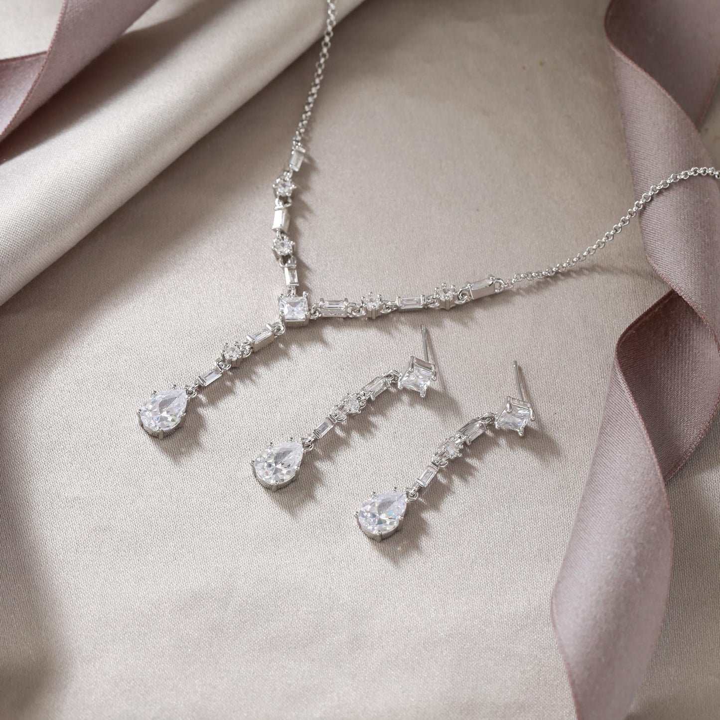 EVER FAITH White Cubic Zirconia Bridal Jewelry Set Elegant Rhombic April Birthstone Teardrop Wedding Prom Choker Necklace Dangle Earrings Sets for Women
