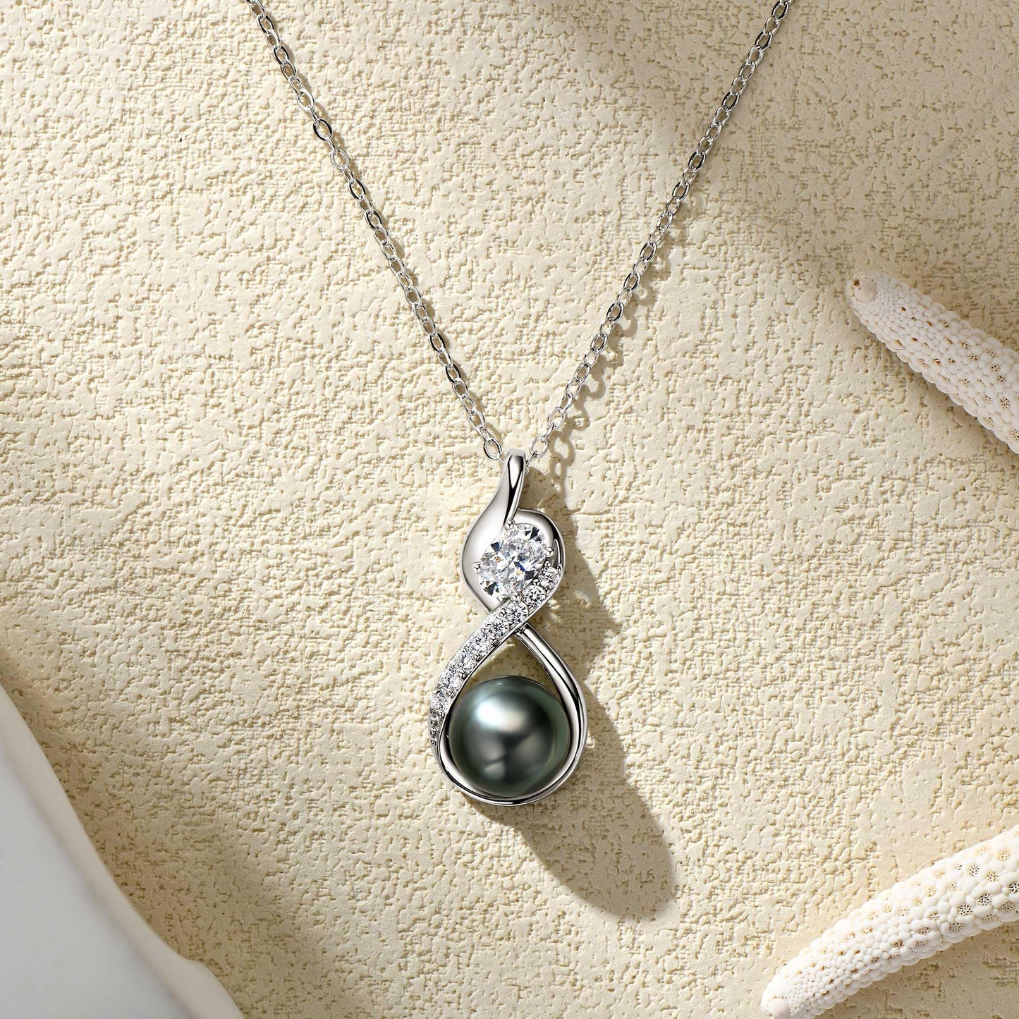 Tahitian Black Pearl Necklaces for Women, 925 Sterling Silver Pearl Pendant Necklace with Cubic Zircon, Birthday Anniversary Jewelry Gifts for Wife Mom