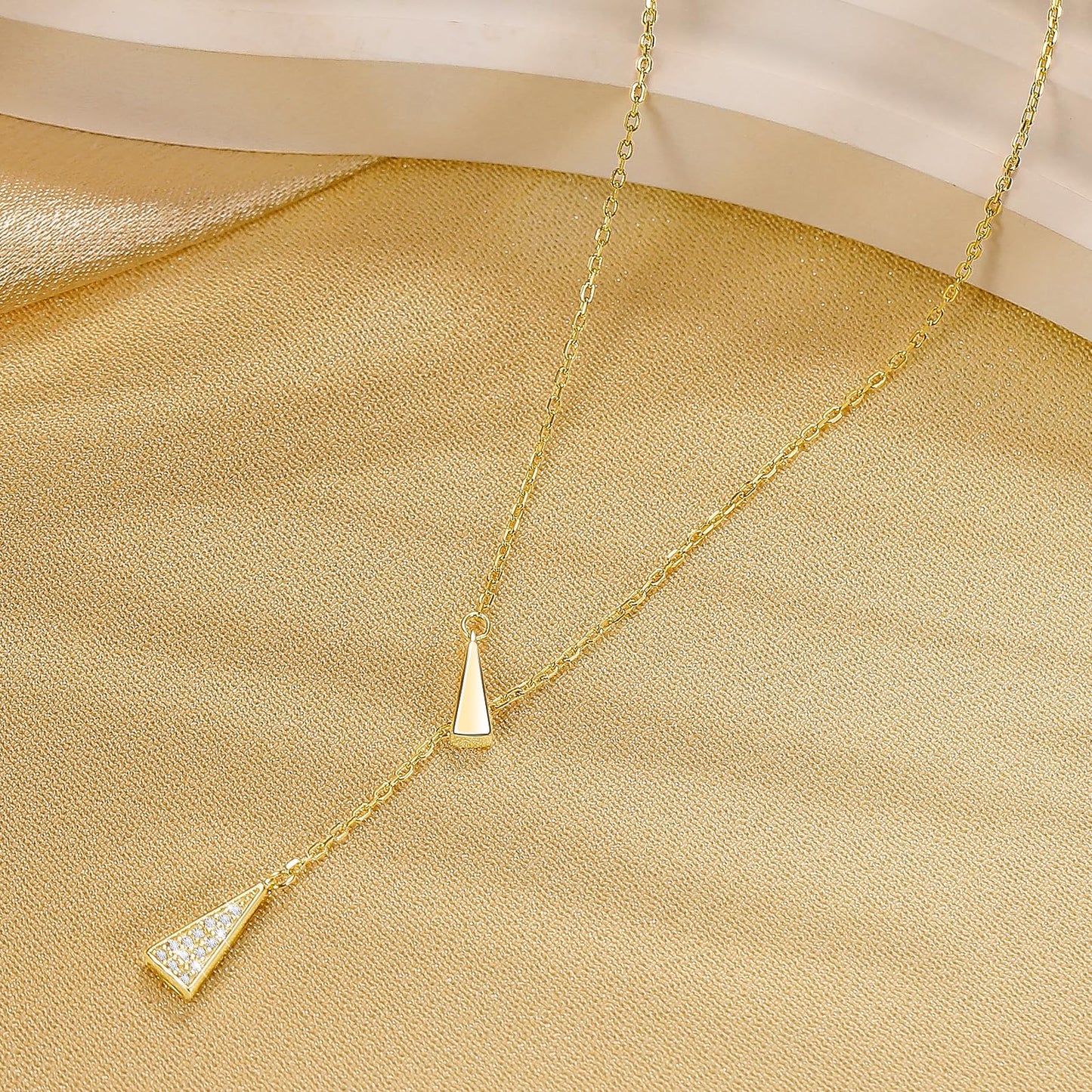 UTISUVIKO Triangle Necklace for Women, 925 Sterling Silver Dainty Geometric Shapes Necklace Triangle Cubic Zirconia Pendant Y shaped Necklace Aesthetic Simple Gold Necklace Jewelry Gifts for Mother's