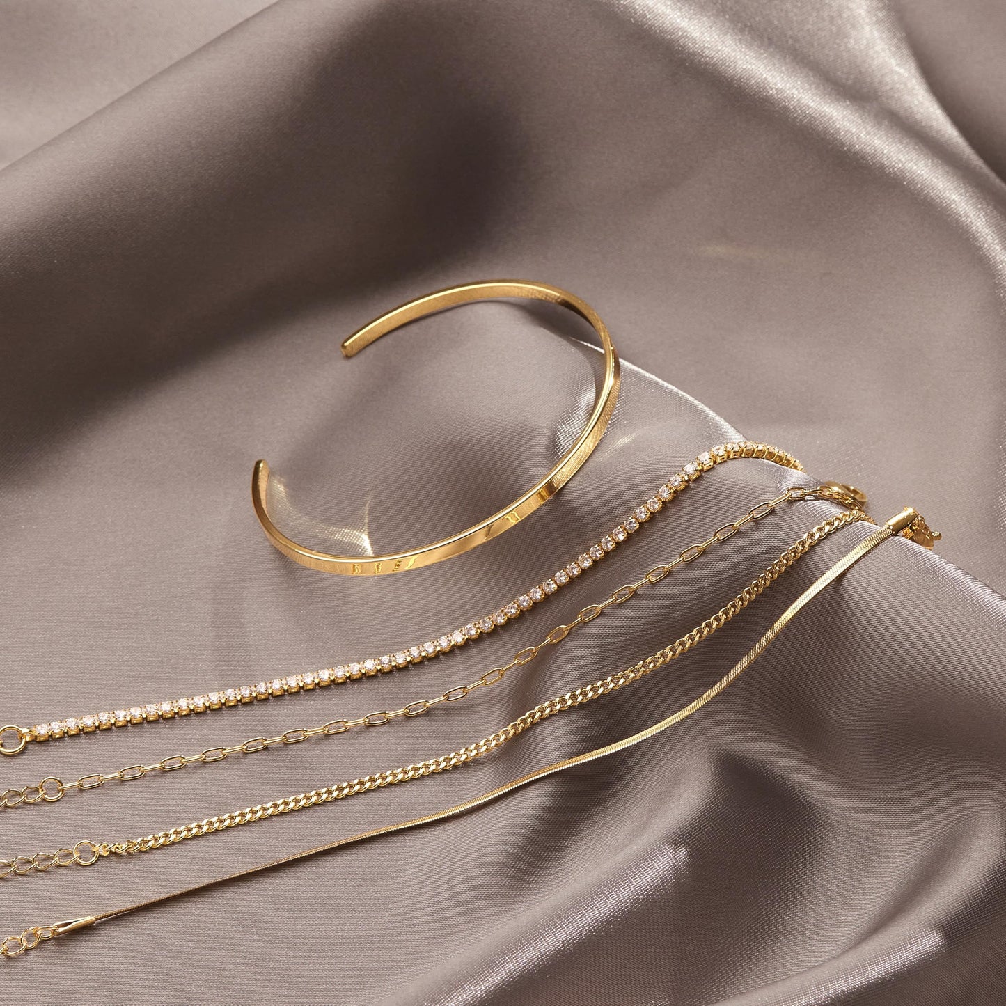 Gold Bracelets for Women 14K Gold Plated 5Pcs Dainty Bracelet Set - Waterproof Tarnish Free Stainless Steel Jewelry - Quiet Luxury Stackable Paperclip Herringbone Cuban Tennis Cuff Chain Gifts